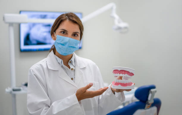 Best Emergency Gum Treatment in Fredonia, NY